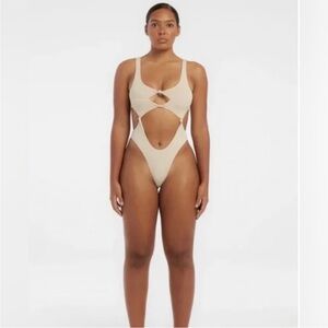 Riot one piece Kingston